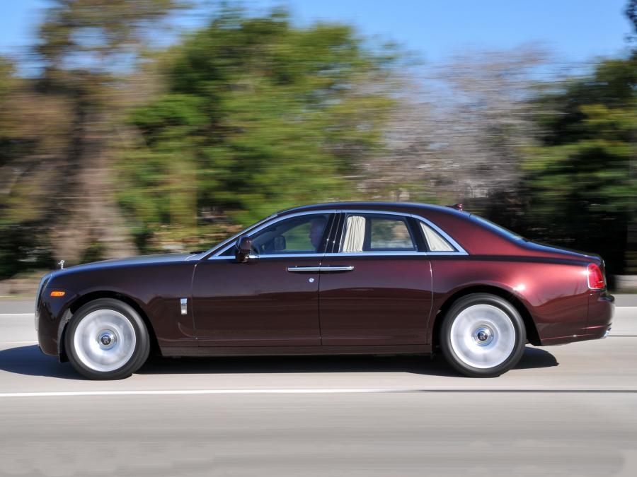  Rolls-Royce Ghost 2009 года  (US) (фото 11 из 17)